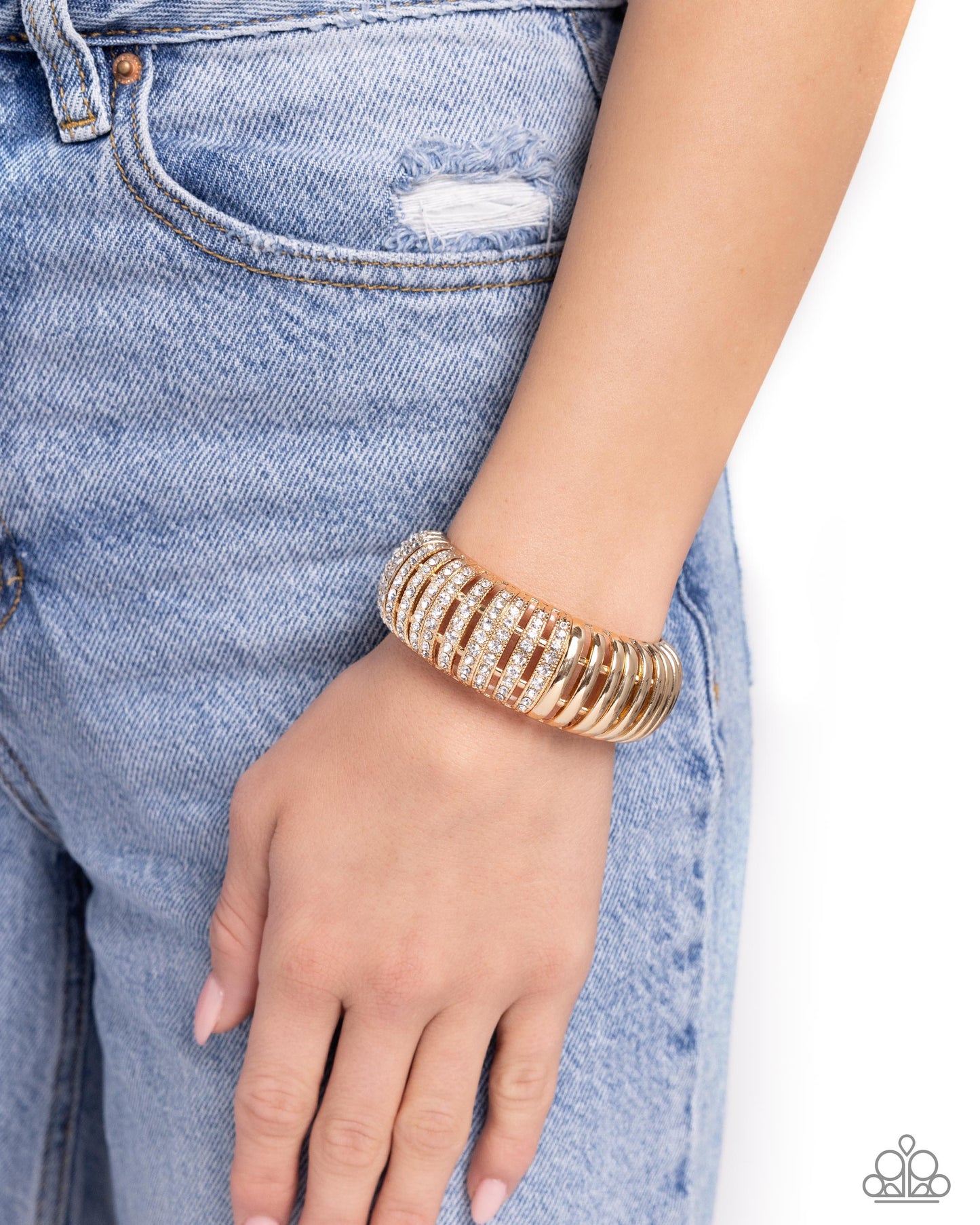 Appealing A-Lister - Gold Paparazzi Accessories