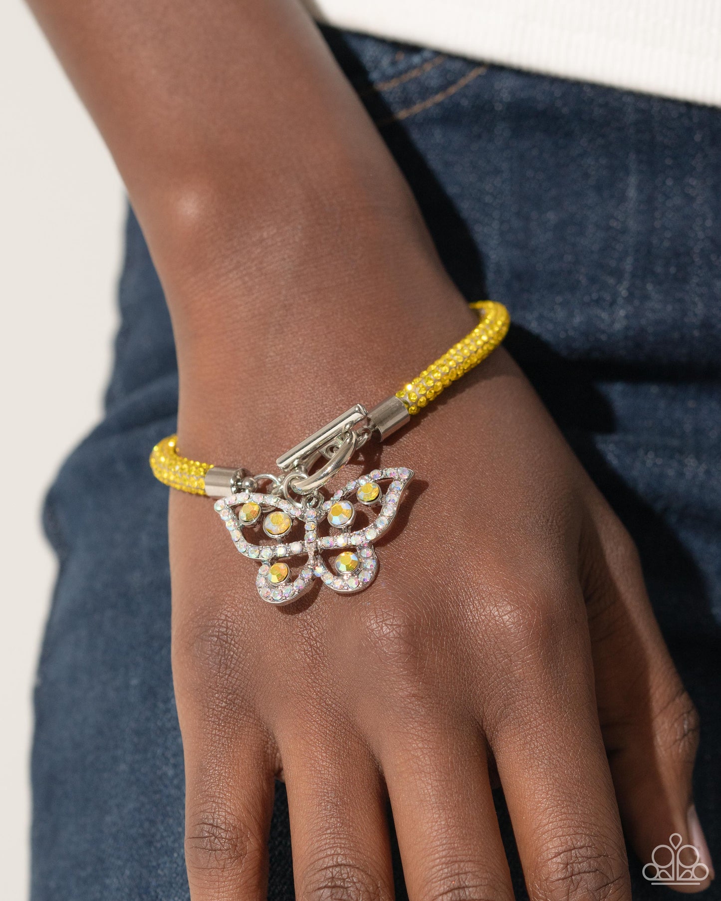 Aerial Appeal - Yellow Paparazzi Accessories