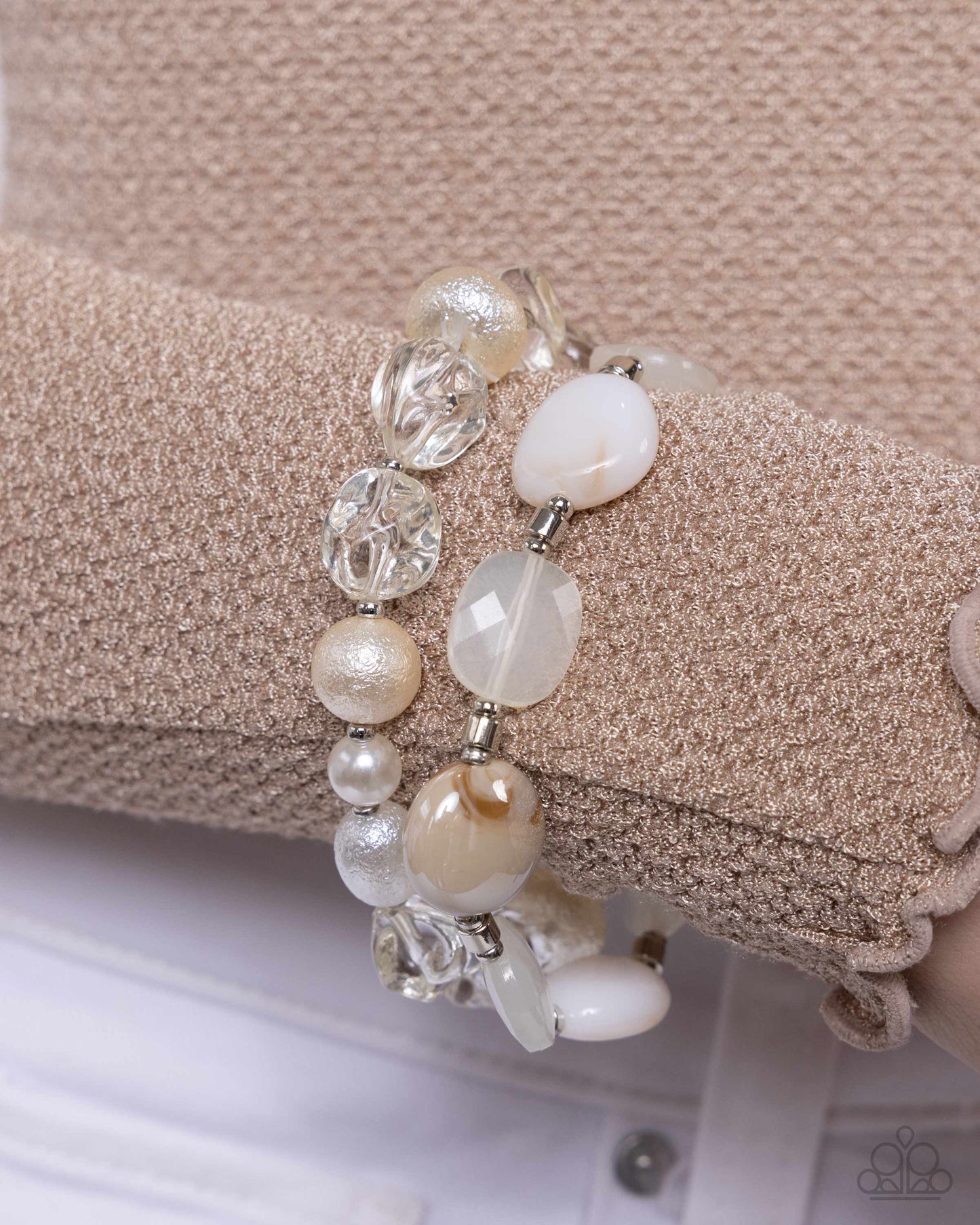 Everyday Essentials - White Paparazzi Accessories