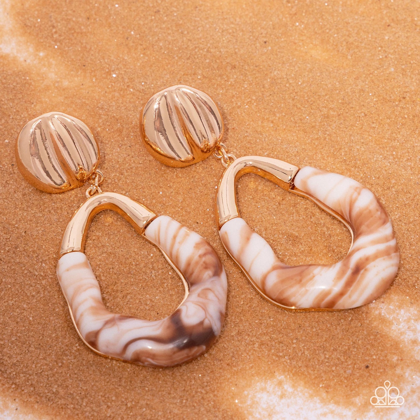 High-Sheen Swirls - Gold Paparazzi Accessories