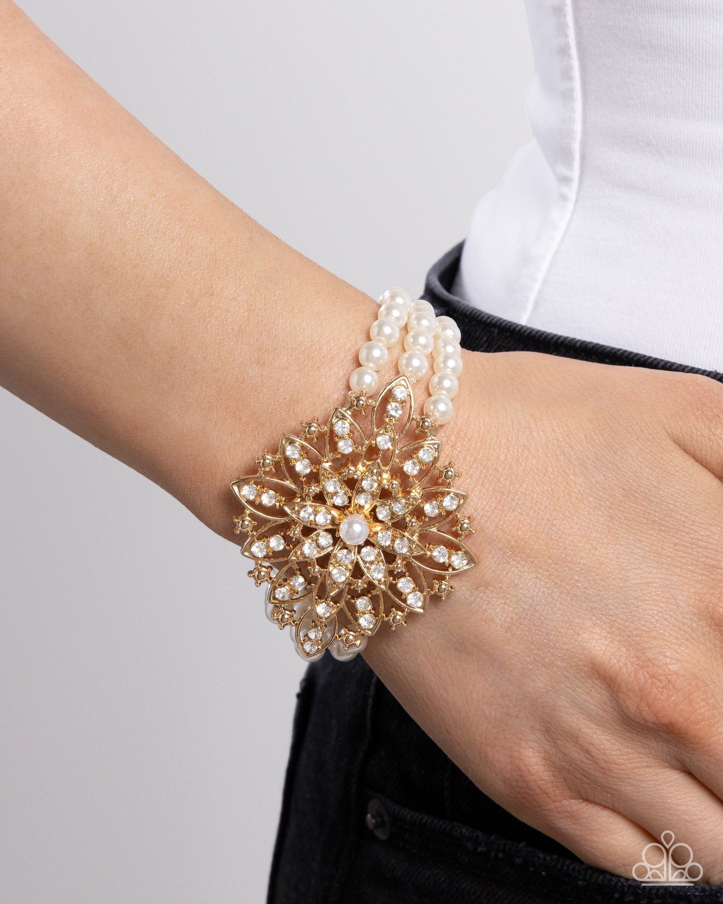 Flattering Floral - Gold Paparazzi Accessories