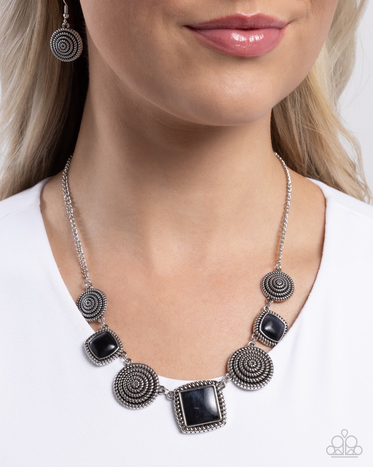 Spiral Sass - Black Paparazzi Accessories