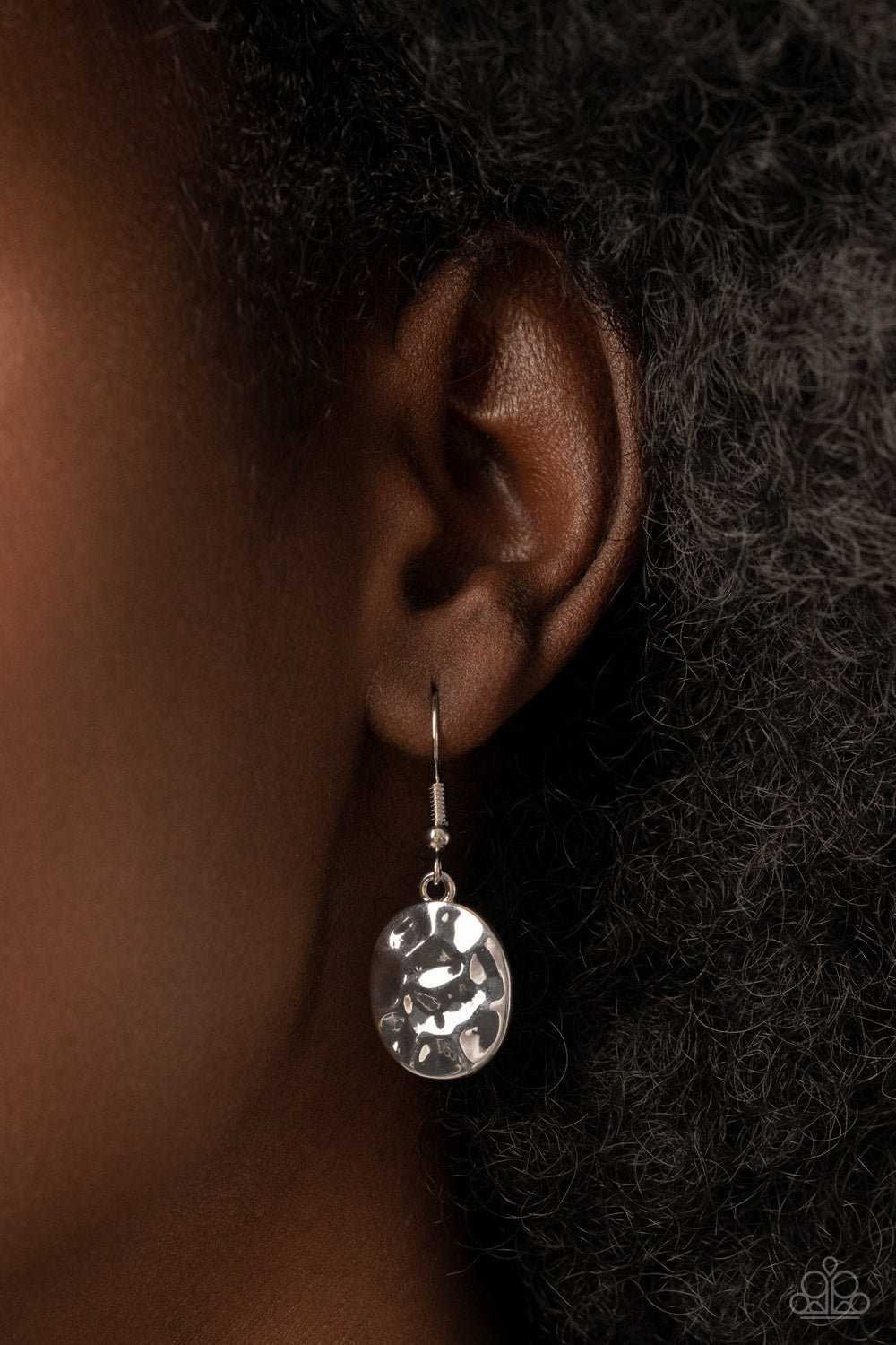 Rivera Rendezvous - Green Paparazzi Accessories