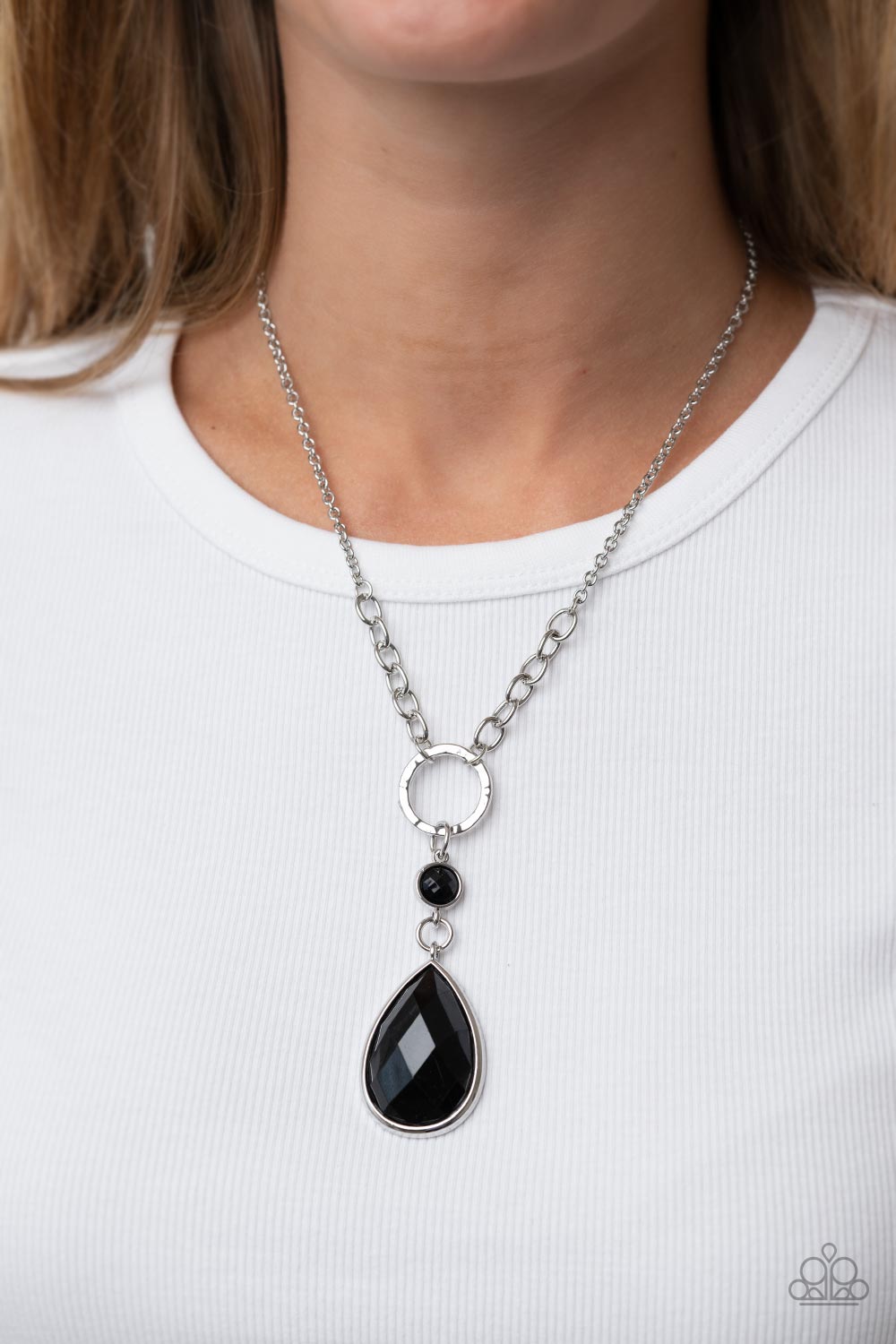 Valley Girl Glamour - Black Paparazzi Accessories