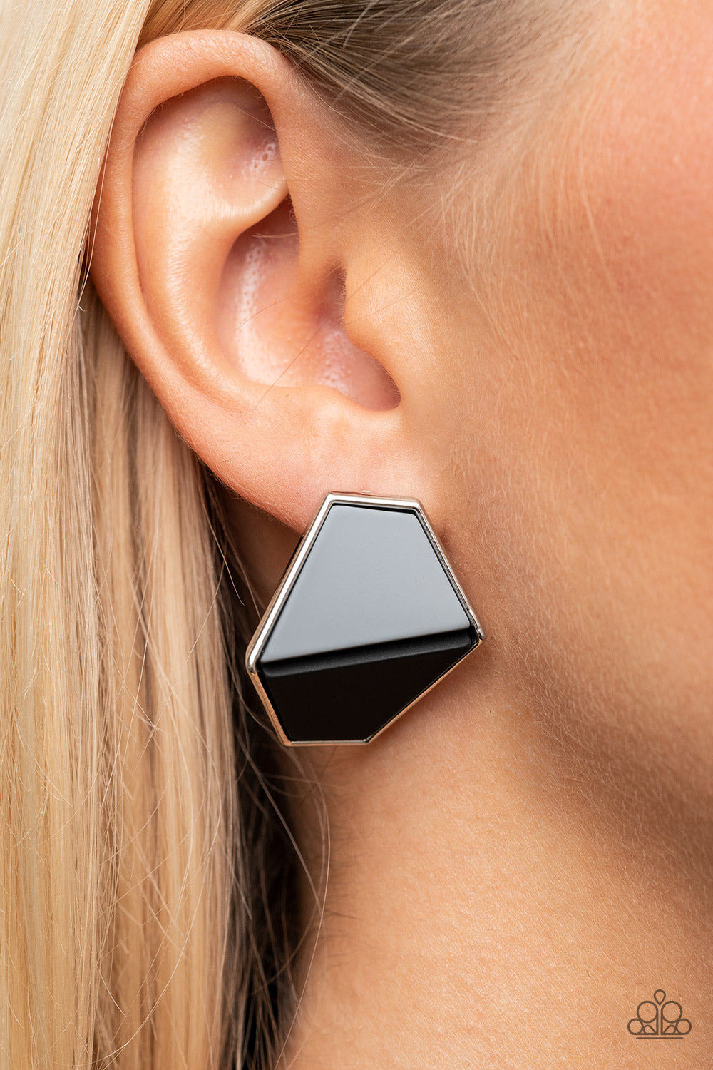 Generically Geometric - Black Paparazzi Accessories