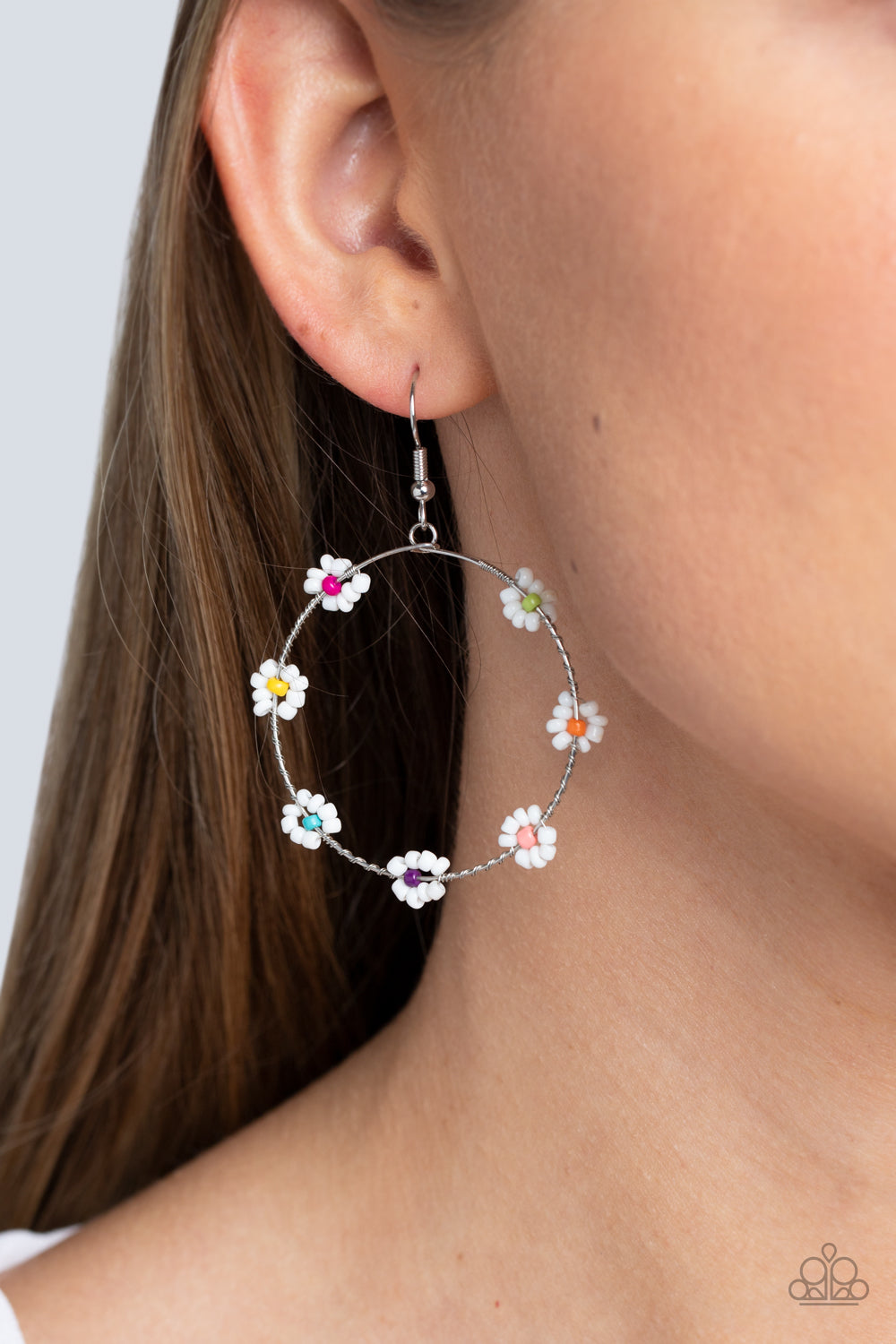 Dainty Daisies - Multi Paparazzi Accessories