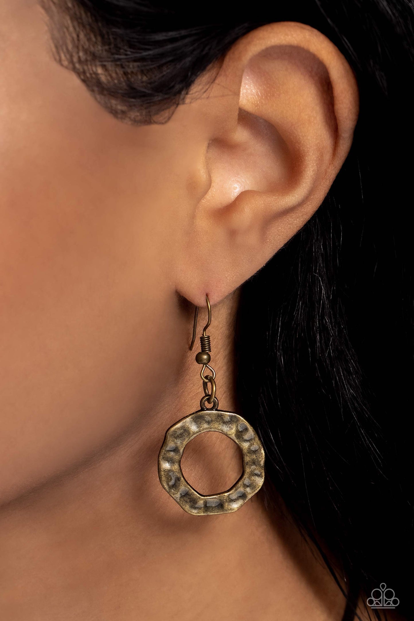 Rounded Redux - Brass Paparazzi Accessories