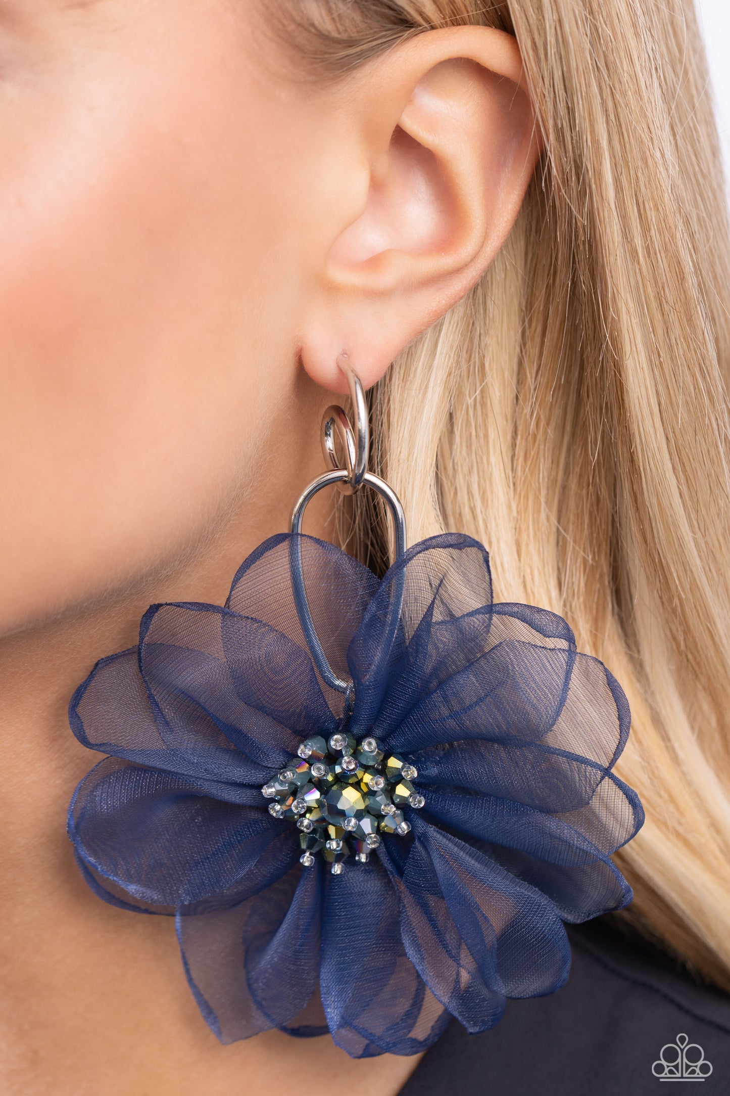 Cosmopolitan Chiffon - Blue Paparazzi Accessories
