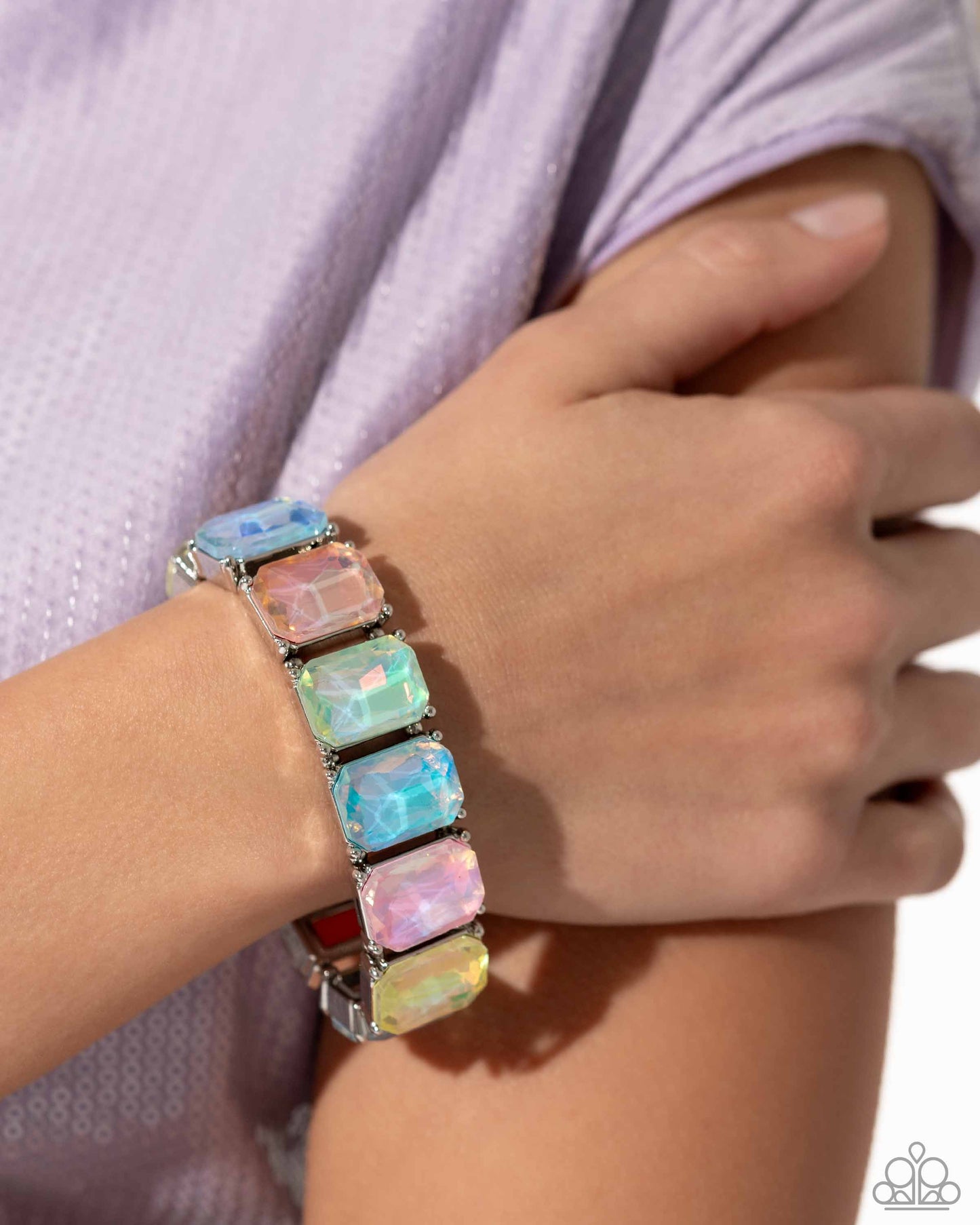 Glamorous Getaway - Multi Paparazzi Accessories
