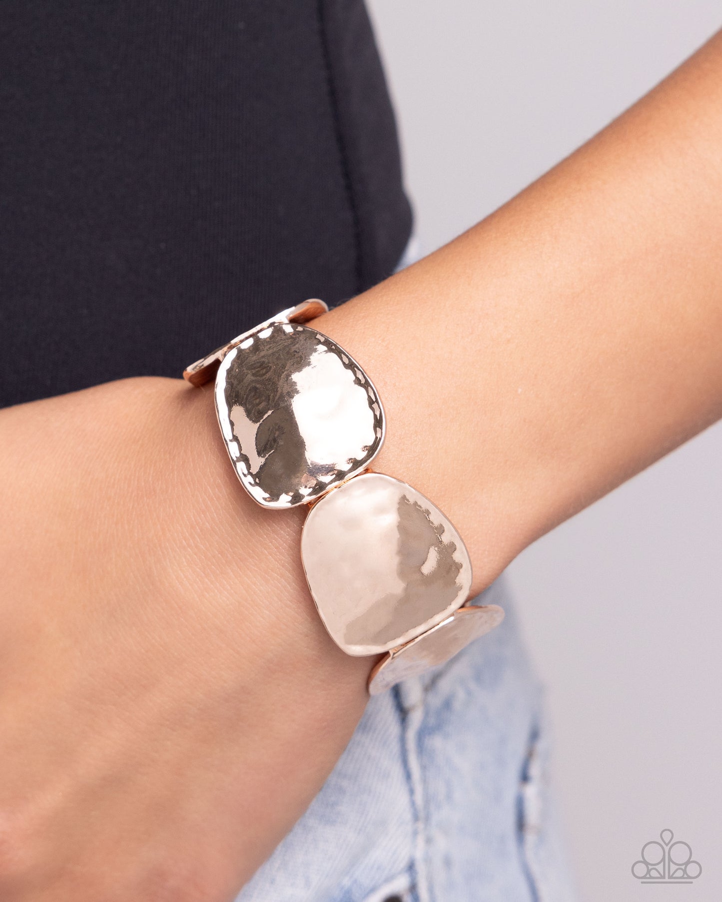 Admirably Antiqued - Rose Gold Paparazzi Accessories