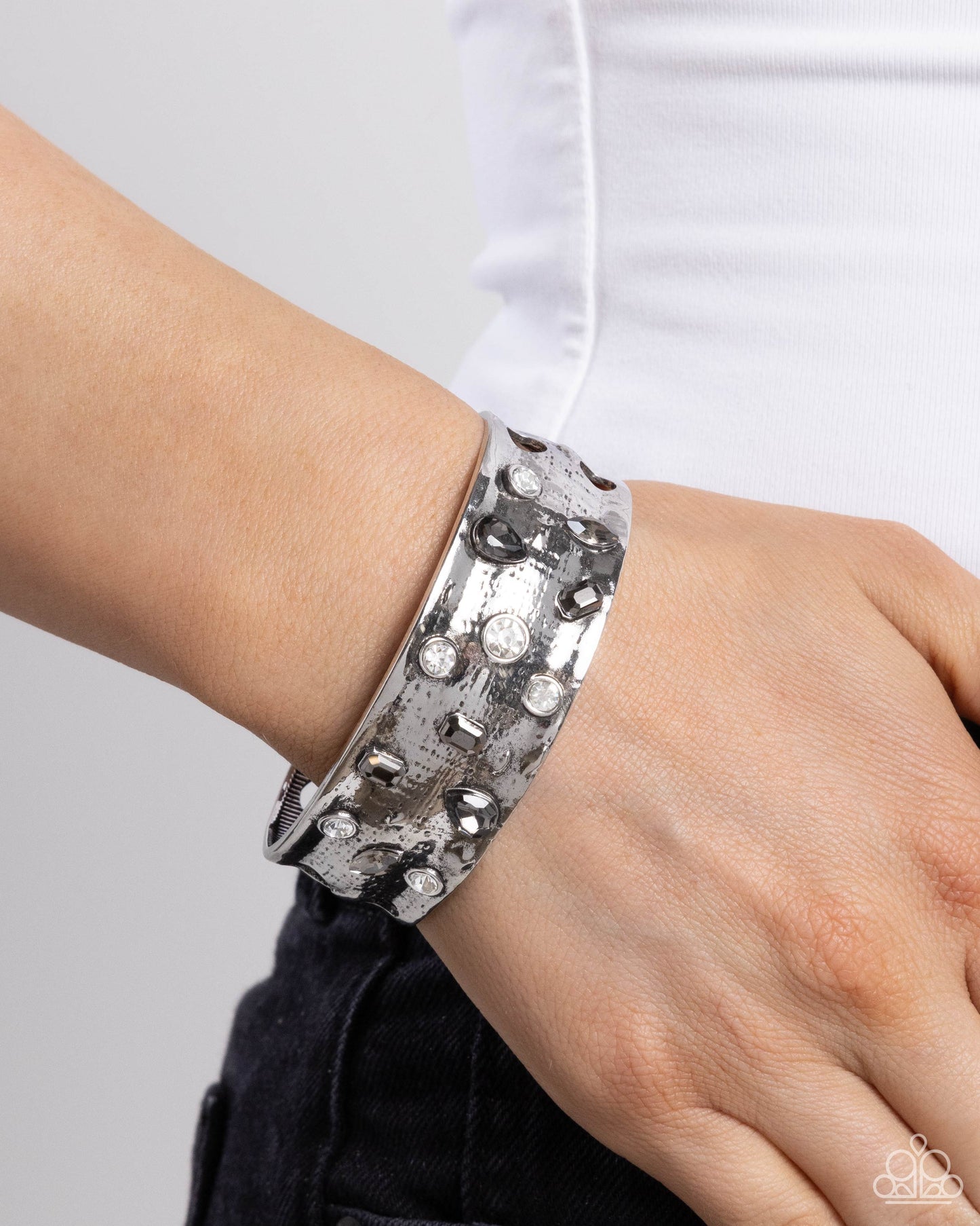 Embellished Empire - Silver Paparazzi Accessories