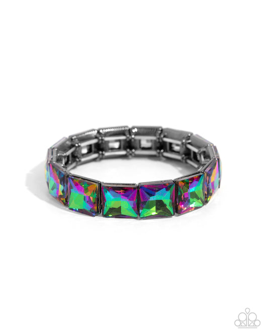 Upscale Funk - Multi Paparazzi Accessories