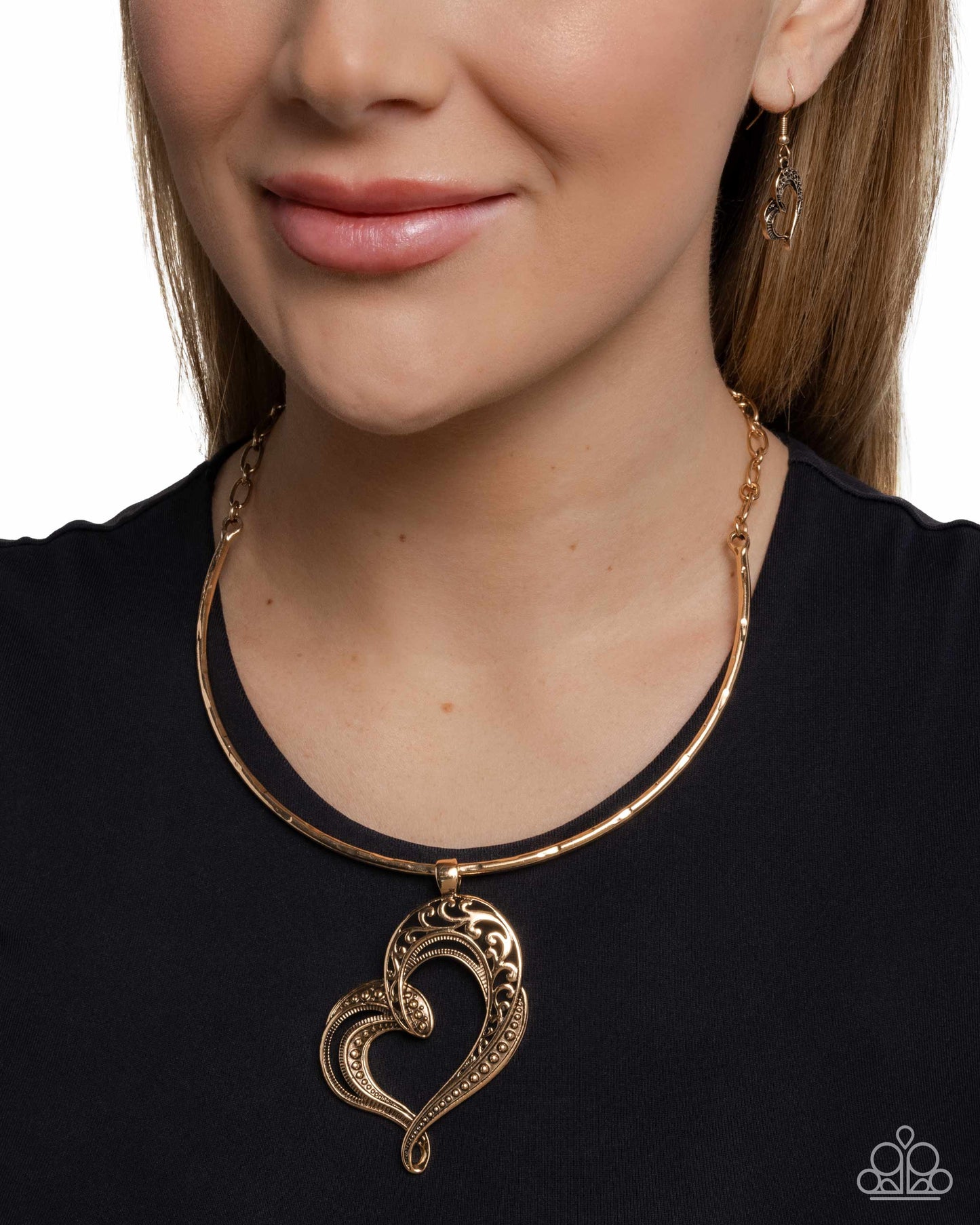 Concentric Courtship - Gold Paparazzi Accessories
