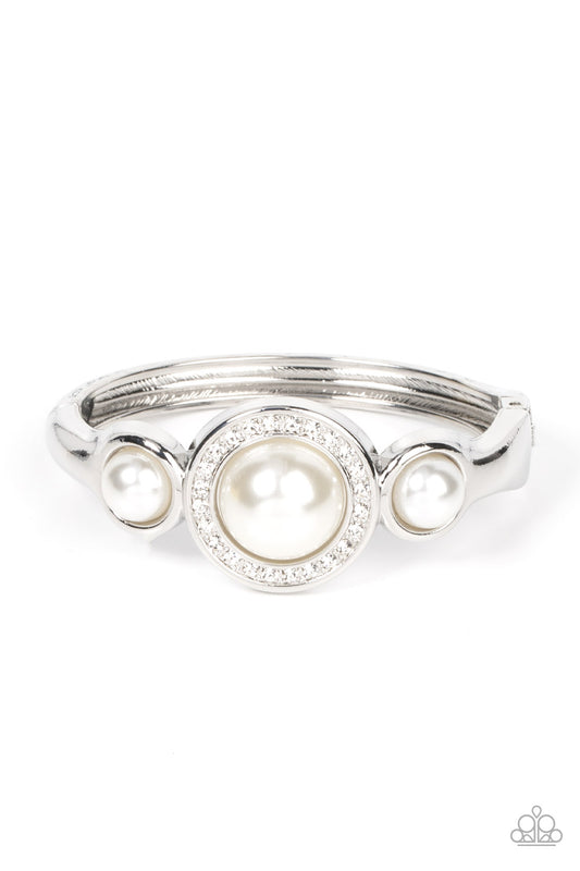 Debutante Daydream - White Paparazzi Accessories