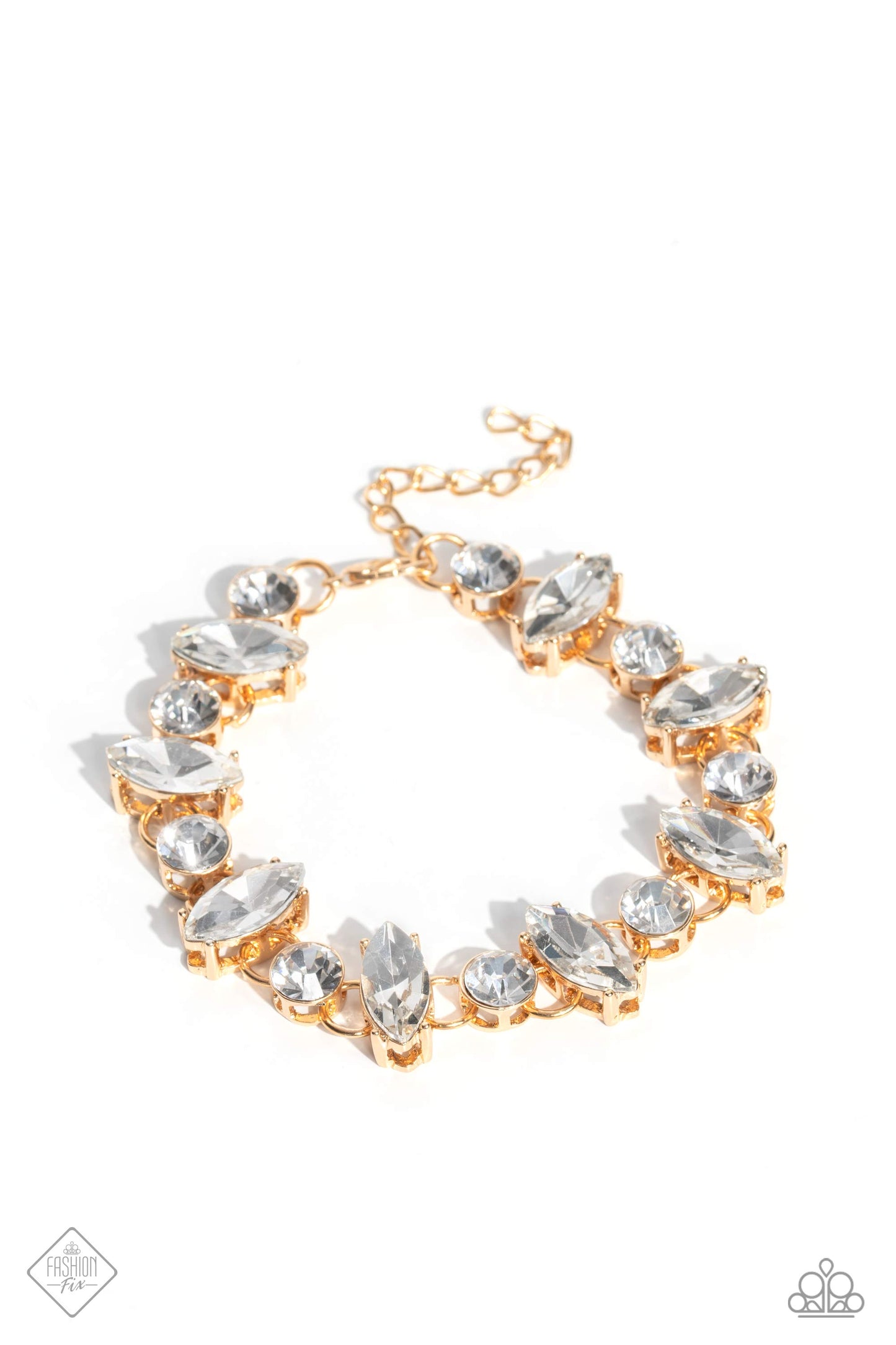 Exclusively Extravagant - Gold Paparazzi Accessories