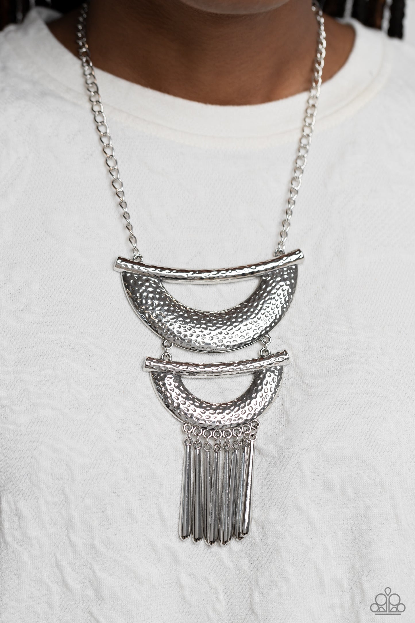 Fringe Festival - Silver Paparazzi Accessories