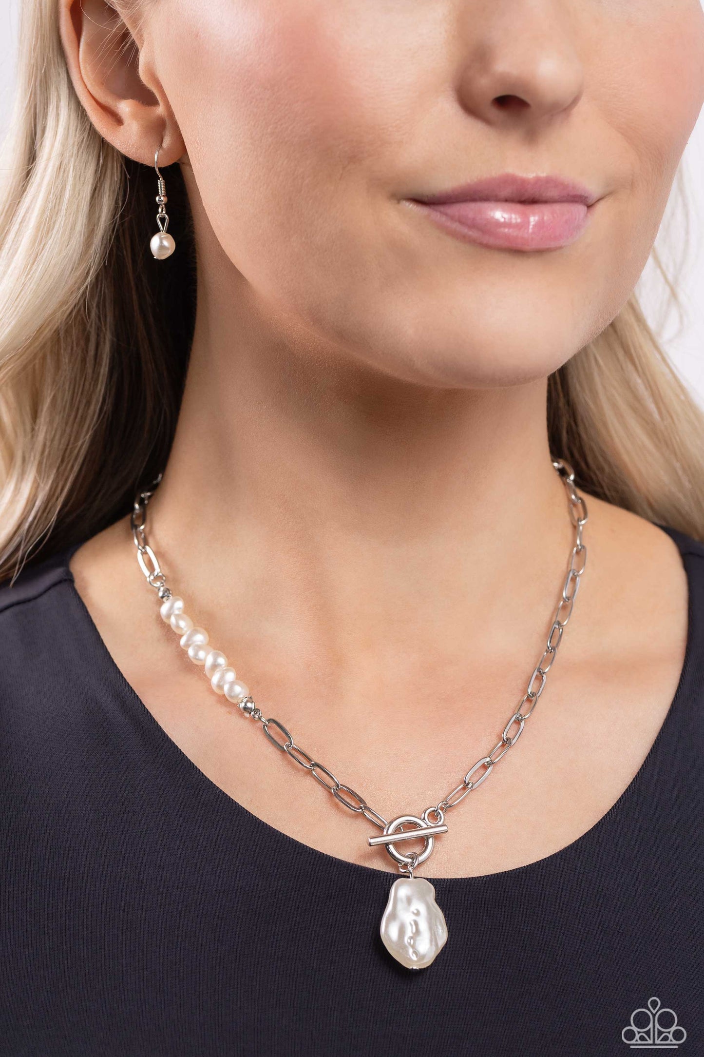 Courting Cosmopolitan - White Paparazzi Accessories