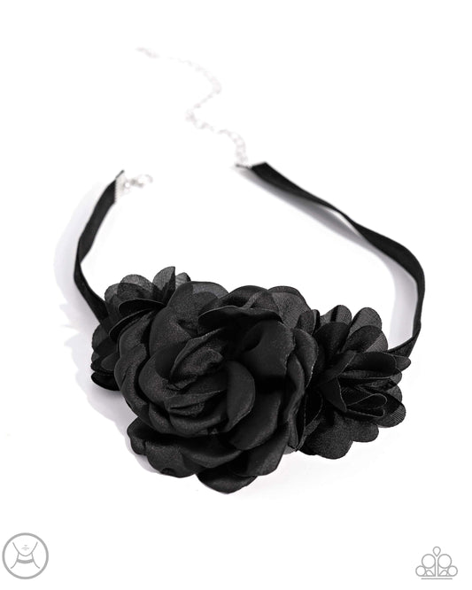 Very Viscountess - Black Paparazzi Accessories